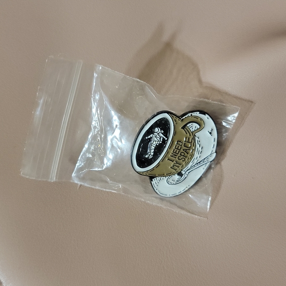 Astronaut "I Need My Space" Coffee Tea Cup Enamel Pin - Picture 5 of 5
